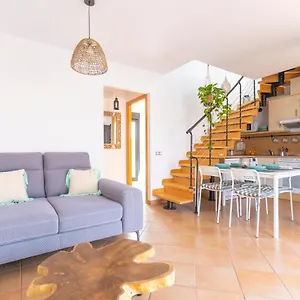 Villa Ephemeride With Amazing Sea Views, Lajares
